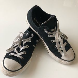 Kids converse size 3